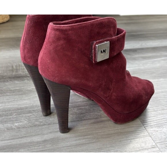Michael Kors Suede Maroon Platform Stilleto Heels Size 9 Peep Toe - Picture 3 of 8